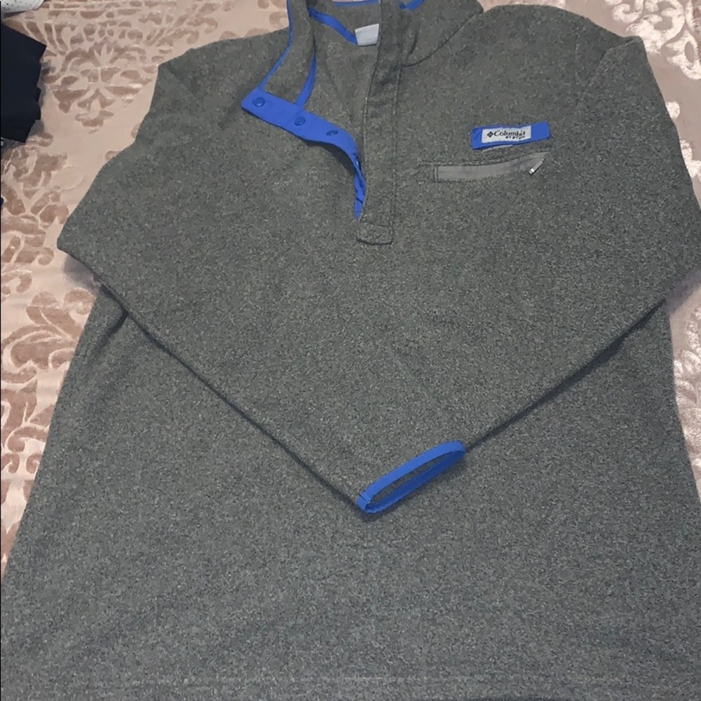 Columbia pullover